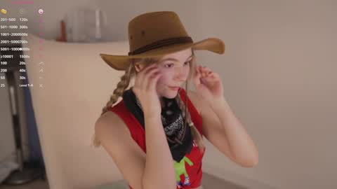 Snapshot of cute_pie_an chatting on 01/11/25, 09:15 AN online show from 01/11/25, 09:15