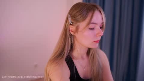 Snapshot of cute_pie_an chatting on 05/18/26, 08:03 AN online show from 05/18/26, 08:03
