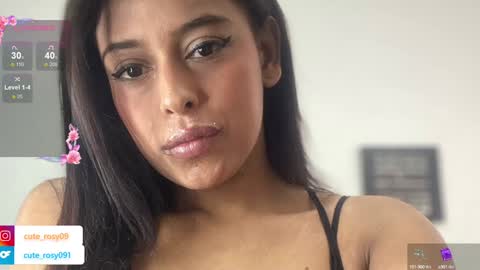 Snapshot of cute_rosy chatting on 12/06/24, 05:55 rosy online show from 12/06/24, 05:55