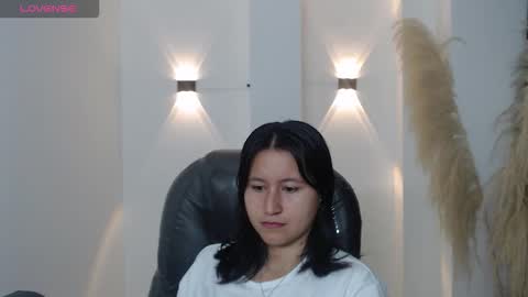 ROUSS online show from 12/04/25, 12:03