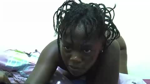 cute_saay online show from 10/21/25, 10:16