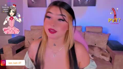 Snapshot of cute_sarita18 chatting on 01/11/26, 01:49 Sarita online show from 01/11/26, 01:49