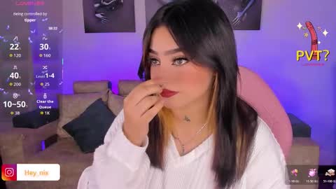 Snapshot of cute_sarita18 chatting on 03/25/26, 03:23 Sarita online show from 03/25/26, 03:23