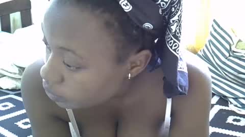 Snapshot of cute_savanna chatting on 12/21/24, 09:44 cute_savanna online show from 12/21/24, 09:44