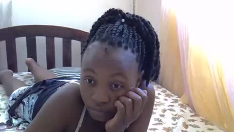 Snapshot of cute_savanna chatting on 02/14/25, 10:07 cute_savanna online show from 02/14/25, 10:07