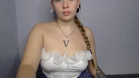 Snapshot of cute_shy06 chatting on 11/28/25, 05:37 cute_shy06 online show from 11/28/25, 05:37