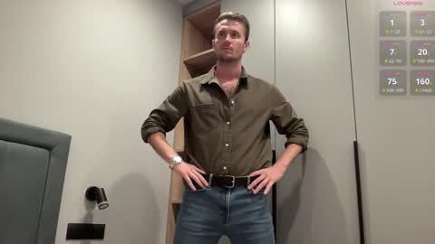 cute_skywalker online show from 09/22/25, 06:43