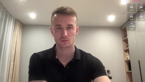 cute_skywalker online show from 11/28/25, 02:20