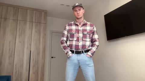 cute_skywalker online show from 03/03/26, 02:12