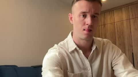 Snapshot of cute_skywalker chatting on 04/22/26, 07:44 cute_skywalker online show from 04/22/26, 07:44