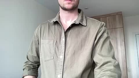 Snapshot of cute_skywalker chatting on 05/05/26, 06:32 cute_skywalker online show from 05/05/26, 06:32