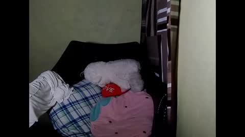 Mimi online show from 02/12/26, 09:54