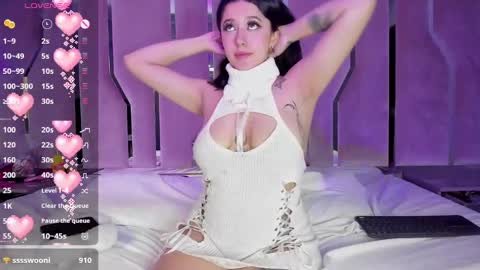 SOLEI online show from 02/14/25, 01:56