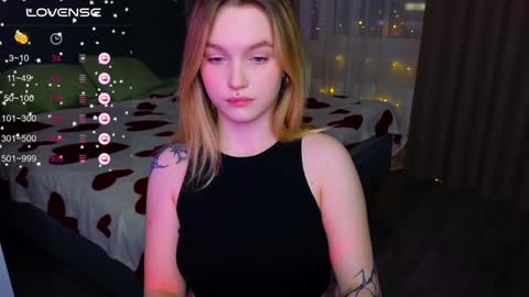 Sue online show from 01/28/25, 03:04