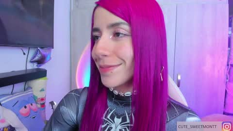 katalinda montt online show from 01/26/25, 12:11