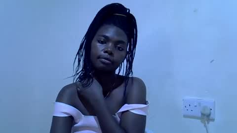 cute_tamara1 online show from 11/24/25, 05:40