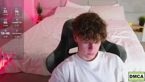 Thomas -  online show from 02/04/25, 02:17