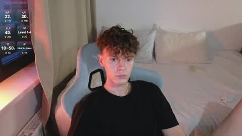 Thomas -  online show from 07/12/26, 06:21