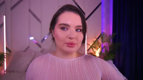 Snapshot of cuteamberr chatting on 11/28/25, 01:08 Amber online show from 11/28/25, 01:08