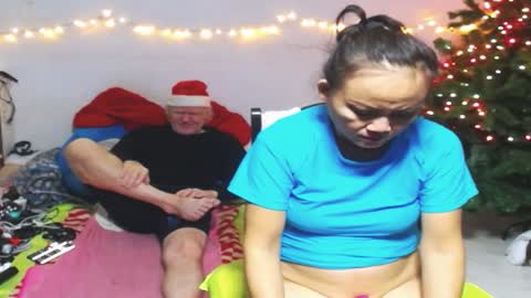 Snapshot of cuteandsexyone chatting on 01/05/25, 01:24 CuteAndSexyOne Na and Brian online show from 01/05/25, 01:24