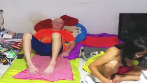 Snapshot of cuteandsexyone chatting on 01/29/25, 05:02 CuteAndSexyOne Na and Brian online show from 01/29/25, 05:02