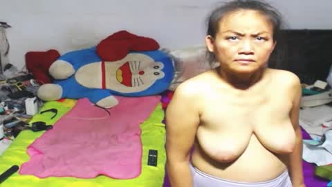 Snapshot of cuteandsexyone chatting on 02/02/25, 05:37 CuteAndSexyOne Na and Brian online show from 02/02/25, 05:37