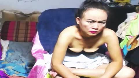 Snapshot of cuteandsexyone chatting on 09/29/25, 08:46 CuteAndSexyOne Na and Brian online show from 09/29/25, 08:46