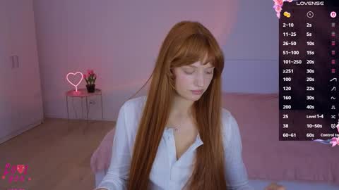 Snapshot of cuteariel7 chatting on 09/26/25, 04:00 Ariel online show from 09/26/25, 04:00