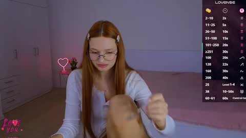 Snapshot of cuteariel7 chatting on 10/02/25, 03:52 Ariel online show from 10/02/25, 03:52