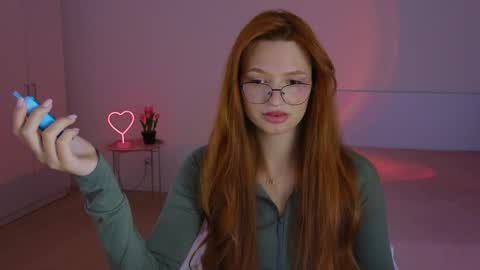 Snapshot of cuteariel7 chatting on 10/13/25, 03:56 Ariel online show from 10/13/25, 03:56