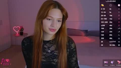 Snapshot of cuteariel7 chatting on 10/31/25, 05:58 Ariel online show from 10/31/25, 05:58