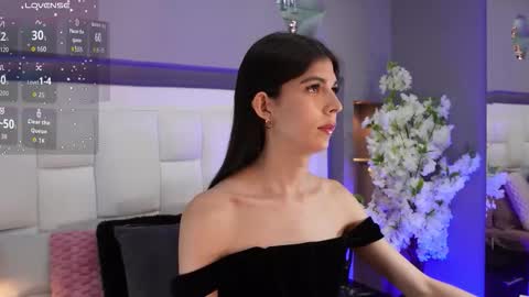 Snapshot of cutearii chatting on 11/06/25, 08:54 CuteArii online show from 11/06/25, 08:54