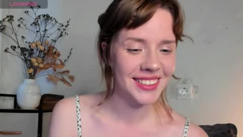 Snapshot of cuteasfuck_ chatting on 05/31/26, 06:42 Amy online show from 05/31/26, 06:42