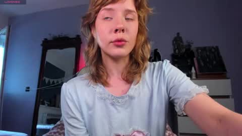 Snapshot of cuteasfuck_ chatting on 06/27/26, 04:12 Amy online show from 06/27/26, 04:12
