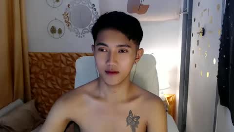 Snapshot of cuteasiancock98 chatting on 03/08/25, 12:11 Steph online show from 03/08/25, 12:11