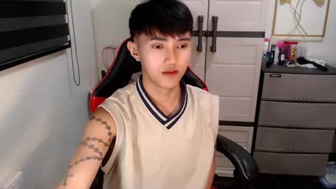 Snapshot of cuteasiancock98 chatting on 05/16/26, 07:05 Steph online show from 05/16/26, 07:05