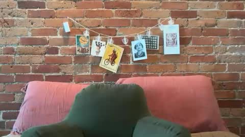 Snapshot of cuteballoons chatting on 02/13/26, 07:10 CuteBalloons online show from 02/13/26, 07:10