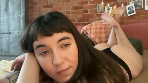 Snapshot of cuteballoons chatting on 04/03/26, 06:06 CuteBalloons online show from 04/03/26, 06:06