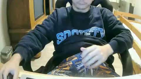 Cuteboy090 online show from 09/23/25, 01:58