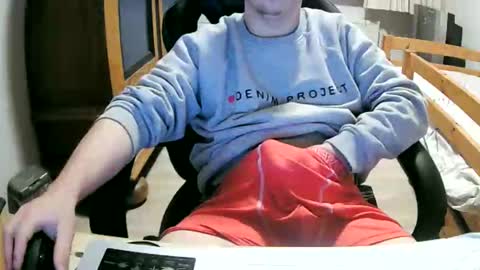 Cuteboy090 online show from 04/08/26, 02:06
