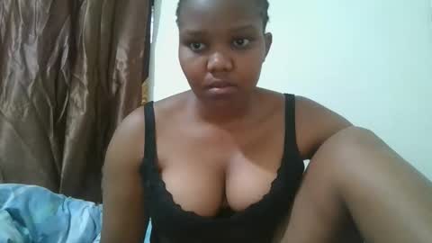 Sheila online show from 10/24/25, 03:36