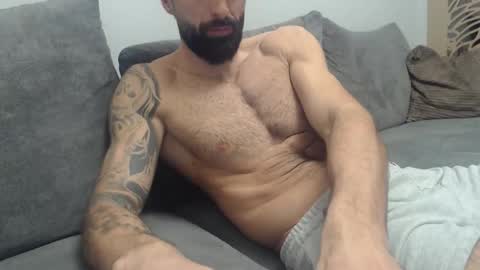 cuteeboy online show from 03/25/26, 05:52