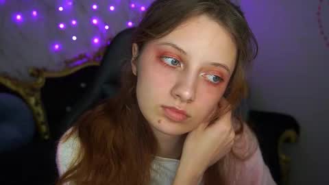 Snapshot of cuteefoxy chatting on 02/25/26, 02:27 Foxy online show from 02/25/26, 02:27