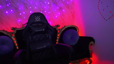 Snapshot of cuteefoxy chatting on 02/28/26, 02:40 Foxy online show from 02/28/26, 02:40