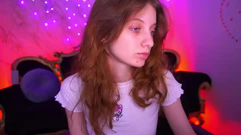 Snapshot of cuteefoxy chatting on 03/03/26, 01:50 Foxy online show from 03/03/26, 01:50