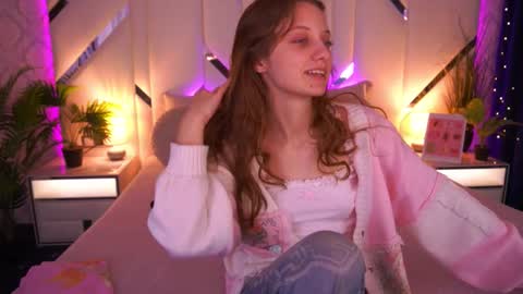 Snapshot of cuteefoxy chatting on 03/13/26, 02:12 Foxy online show from 03/13/26, 02:12