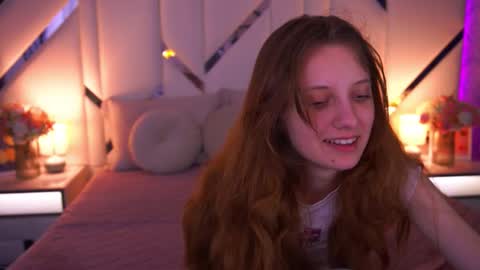 Snapshot of cuteefoxy chatting on 03/25/26, 01:28 Foxy online show from 03/25/26, 01:28