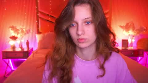 Snapshot of cuteefoxy chatting on 04/10/26, 01:38 Foxy online show from 04/10/26, 01:38