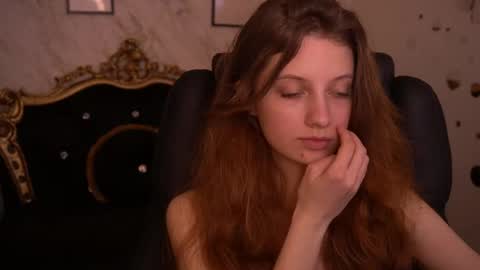 Snapshot of cuteefoxy chatting on 06/03/26, 01:14 Foxy online show from 06/03/26, 01:14