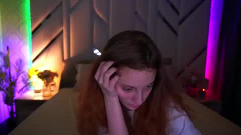 Snapshot of cuteefoxy chatting on 07/17/26, 01:40 Foxy online show from 07/17/26, 01:40